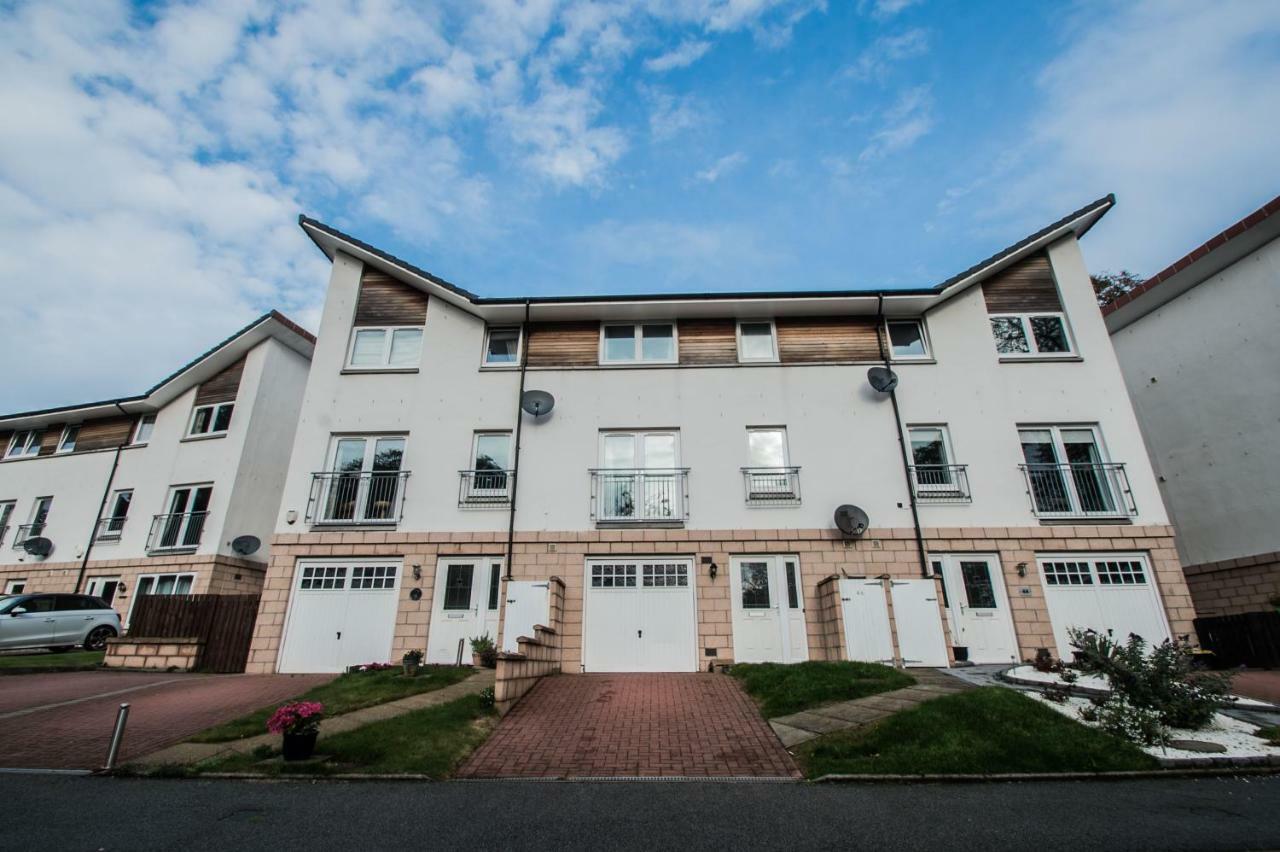Orange Town House - Shaw Road, Only 6 Minutes To City Centre 阿伯丁 外观 照片